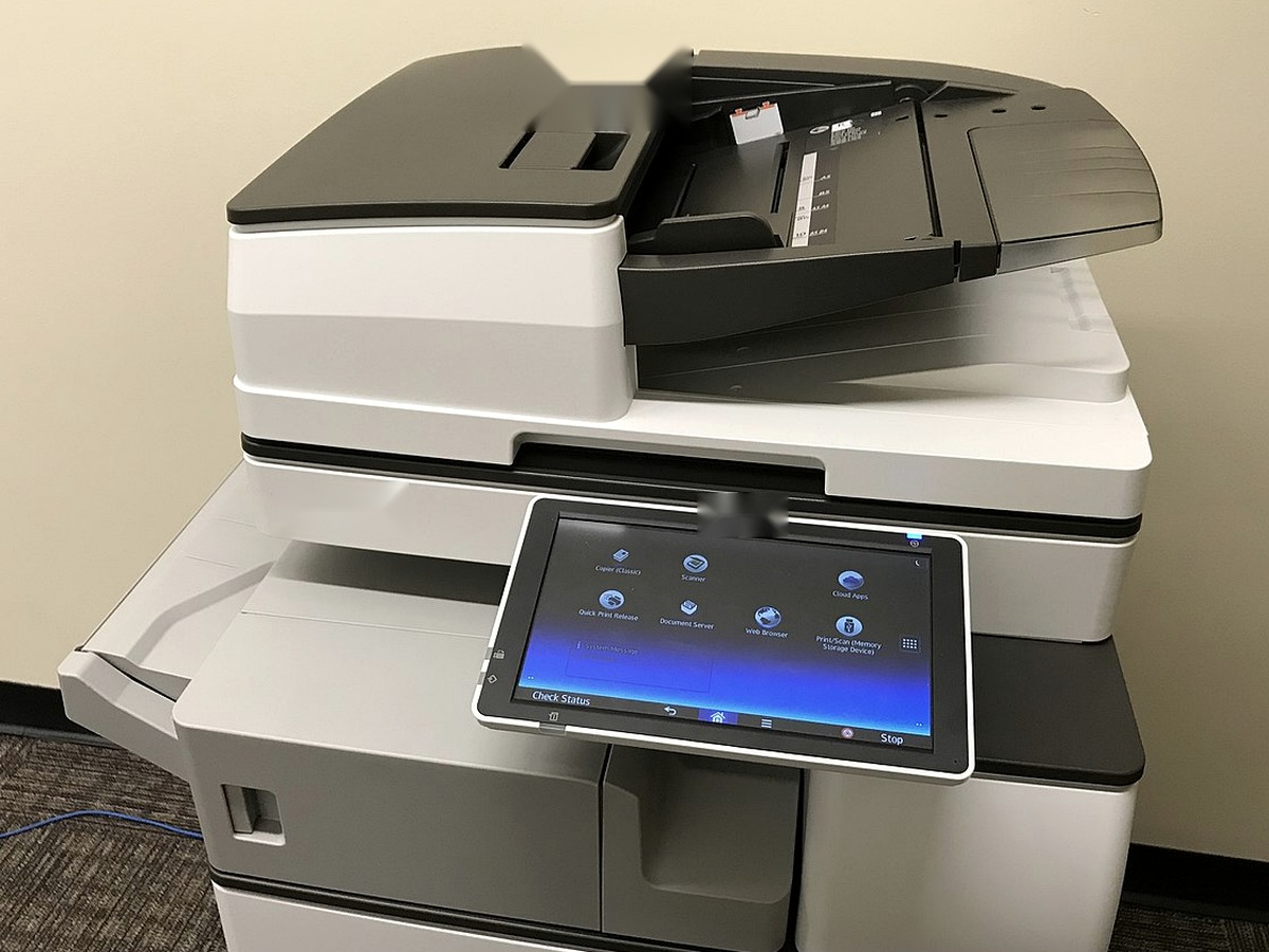 Floor-standing generic printer prepared for freight delivery